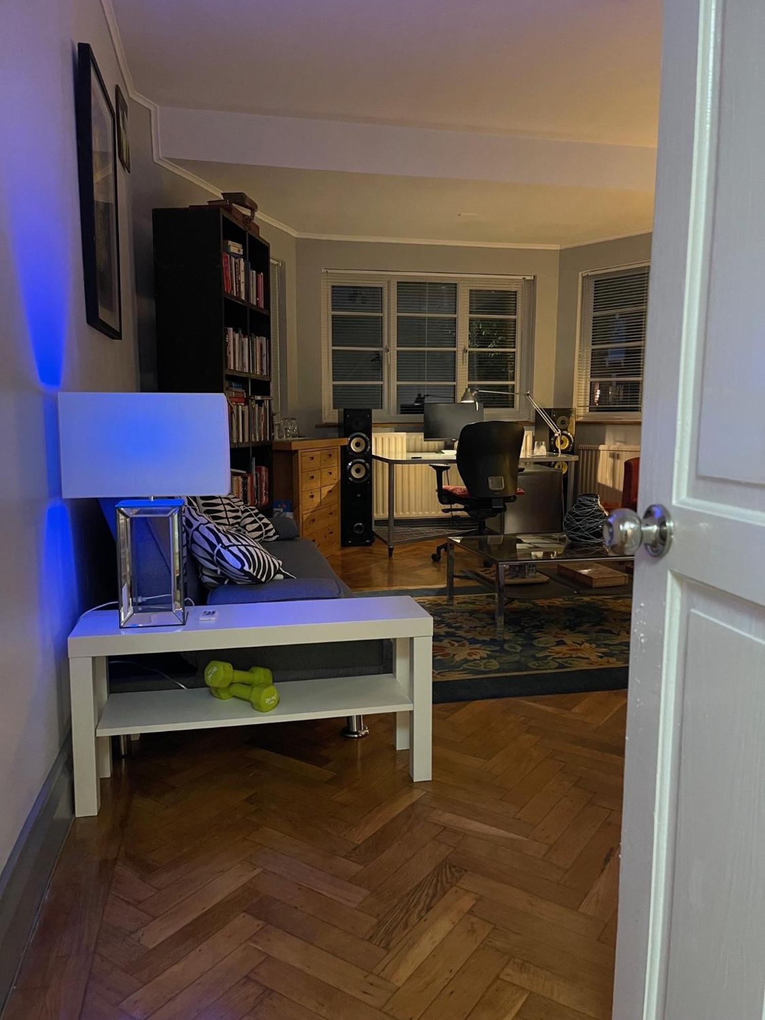 Large Double Bedroom 10 Minutes To Gasthuis *